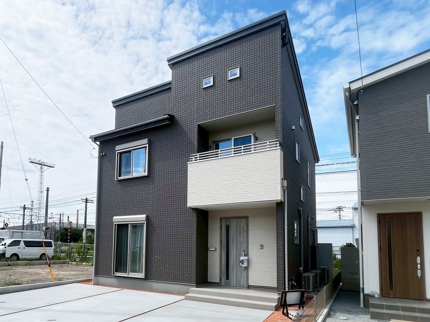 富士市 下横割1号棟 - 株式会社ヒノキヤグループ パパまるハウス